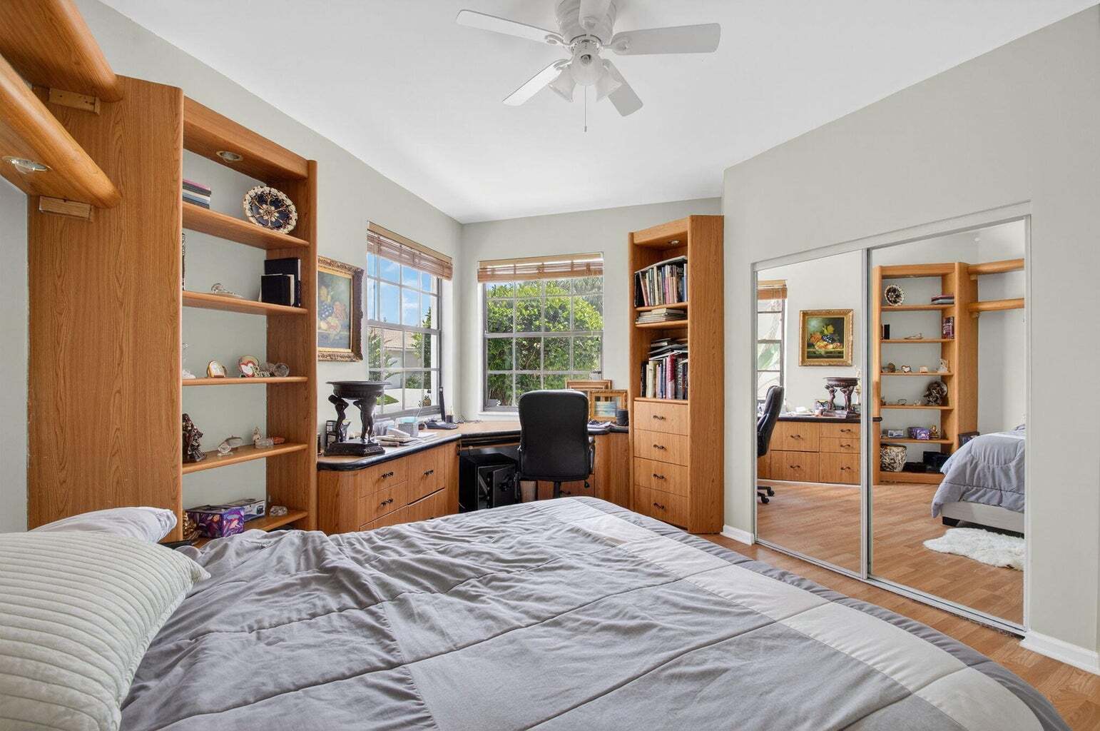 Building Photo - 4465 Barclay Fair Way