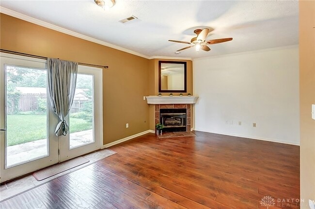 Building Photo - 2327 Polo Park Dr