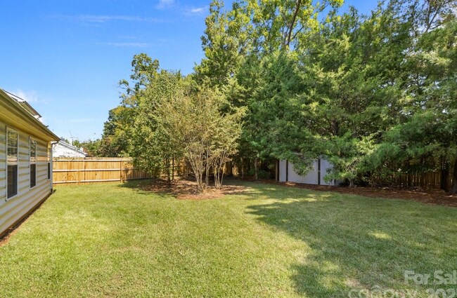 Building Photo - 13403 Michael Lynn Rd