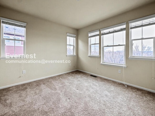 Building Photo - 14694 E Crestridge Dr