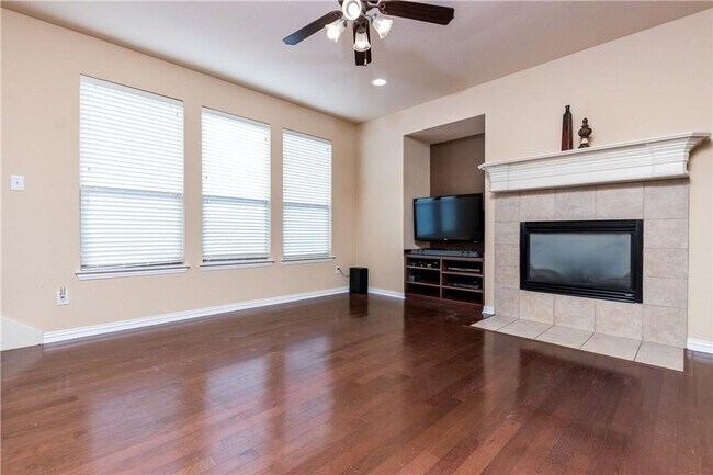 Building Photo - House for Lease in McKinney