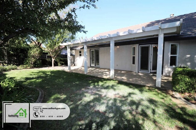 Building Photo - 2169 Sophy Pl