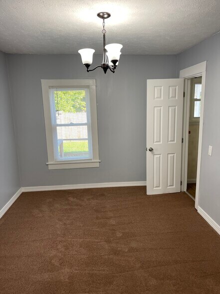 Downstairs Bedroom - 111 West Ave