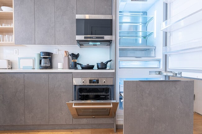 Building Photo - 251 Covert St.