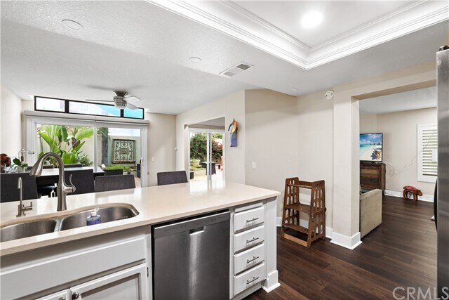 Building Photo - 12530 Wedgwood Cir