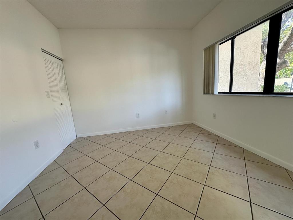 Building Photo - 2445 SW 18th Ter