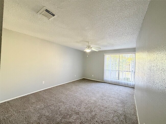 Building Photo - 9461 Pagewood Ln