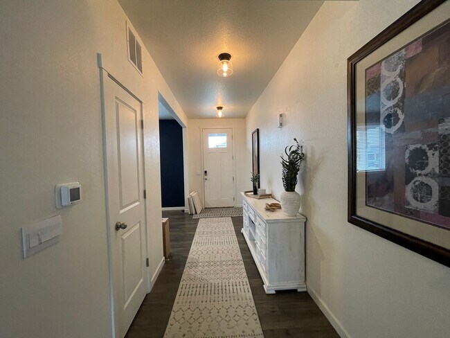 Building Photo - Live Lavishly in Harmony Ridge- Fully Furnished 5-Bedroom Dream Home with Backyard Oasis & Speake...