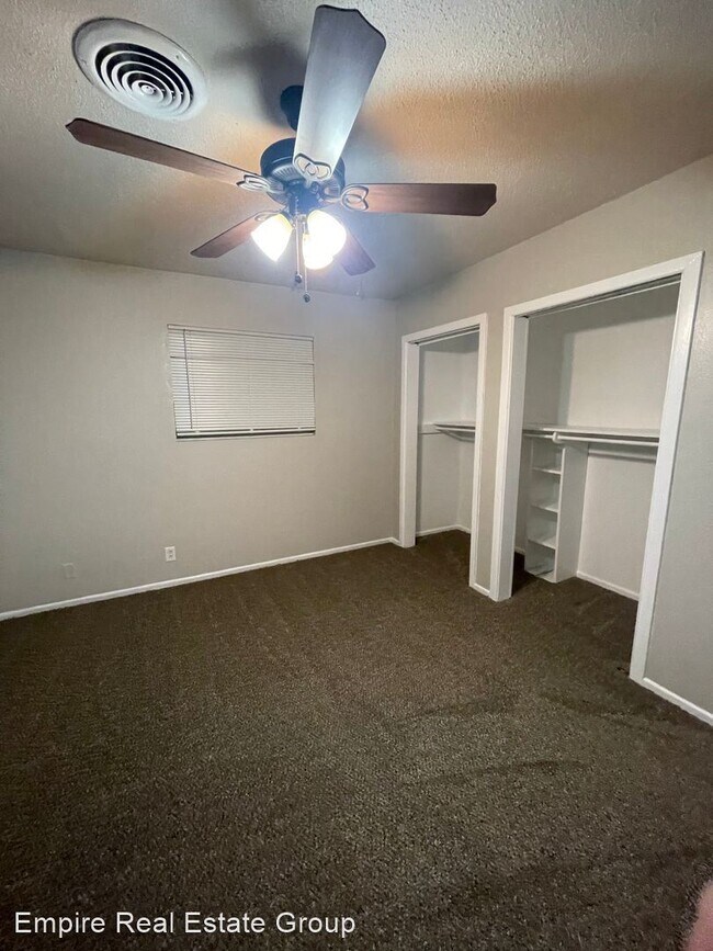 Building Photo - 3 br, 2 bath House - 302 NAVAJO