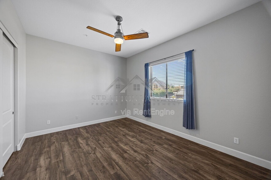 Building Photo - 5998 N 78th St