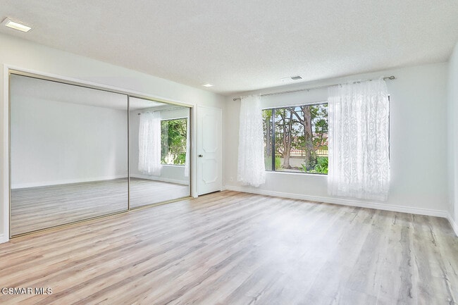 Building Photo - 4082 Avenida Verano