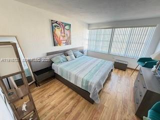 Building Photo - 3111 N Ocean Dr