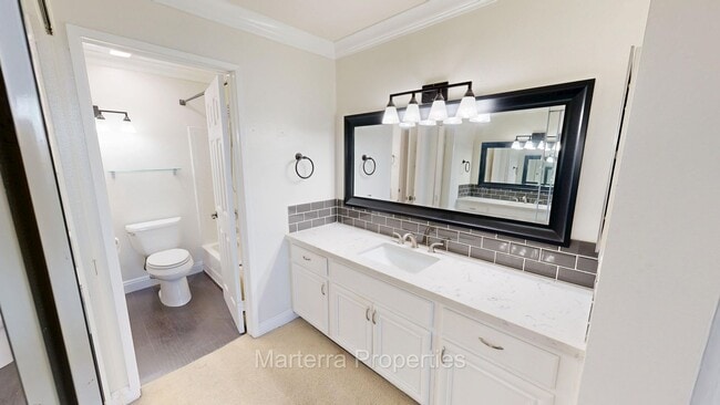 Building Photo - 1 Bedroom home in Seabridge Villas!