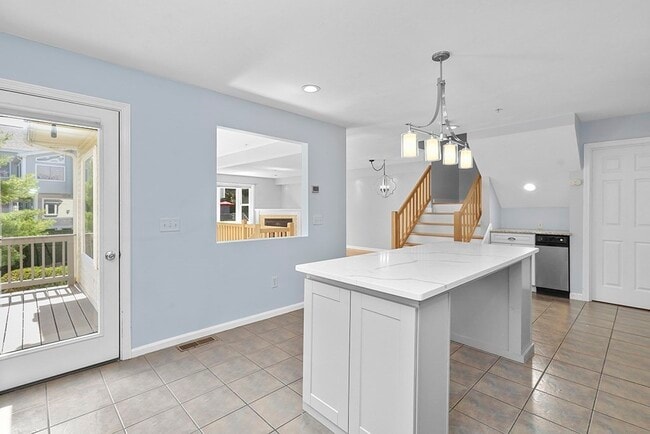 Building Photo - 1303 Old Bridge Ln