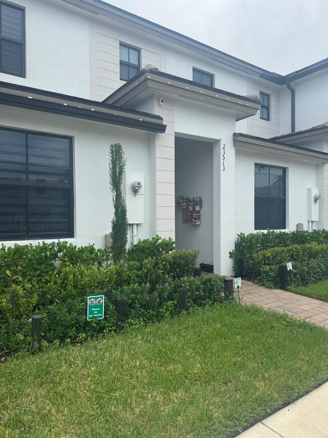 Building Photo - 23513 SW 127th Pl