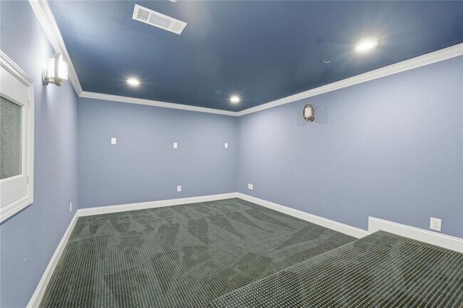 Building Photo - 770 Glastonbury Ct