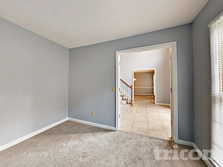 Building Photo - 5044 Rosemeade Ct