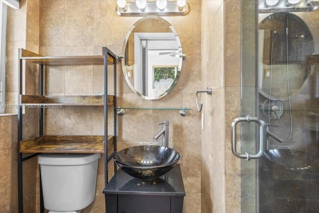 Building Photo - 2925 Coral Shores Dr