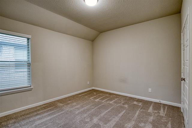 Building Photo - 496 Fox Ridge Dr
