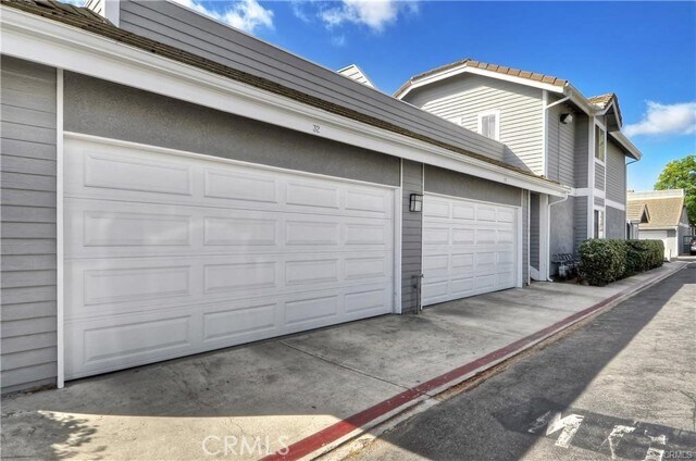 Building Photo - 10411 W Garden Grove Blvd