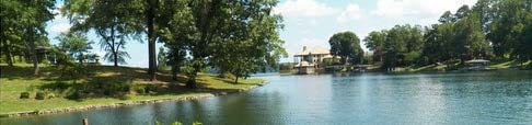 Building Photo - 110 Pinewood Dr