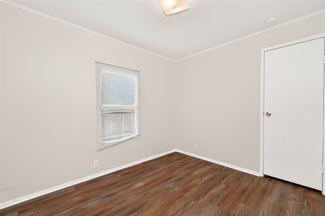 Building Photo - 11918 Greensbrook Forest Dr