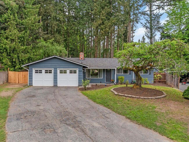 Building Photo - Remodeled Rambler with 2/Car garage, RV Parking and an Impressive Back Yard!!!!!