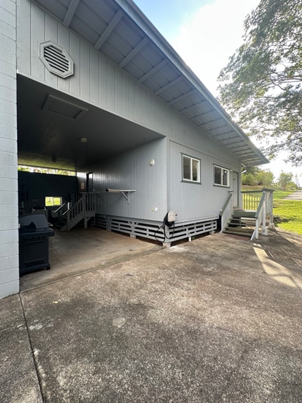 Building Photo - 2535 Poko Pl