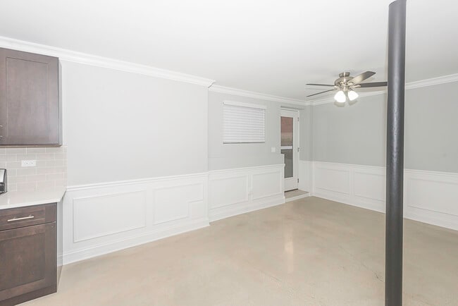 Building Photo - 4117 S Michigan Ave