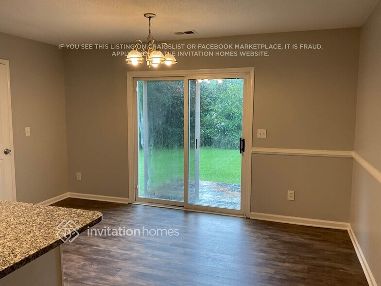 Building Photo - 915 Jordans Pond Ln
