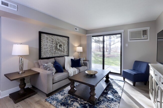 Building Photo - Broadmoor