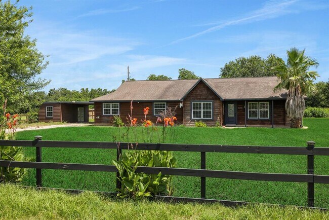 Primary Photo - 36704 Broncho Rd