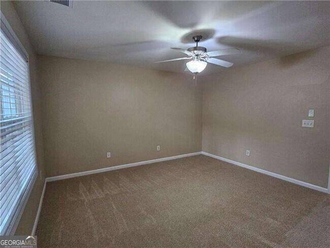 Building Photo - 3071 Cedar Glade Ln NE