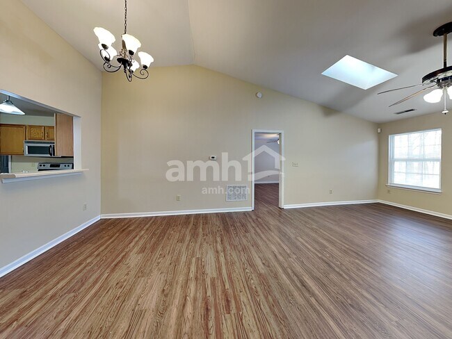 Building Photo - 18954 Prairie Crossing Dr