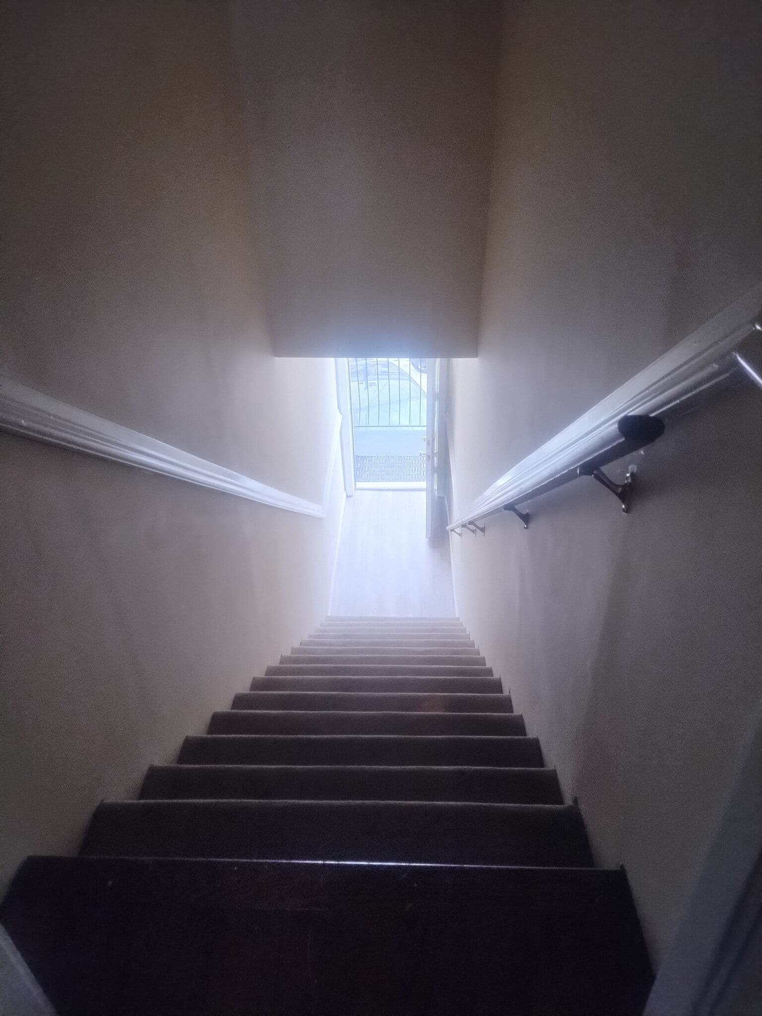 Building Photo - 17 Wallis Ave