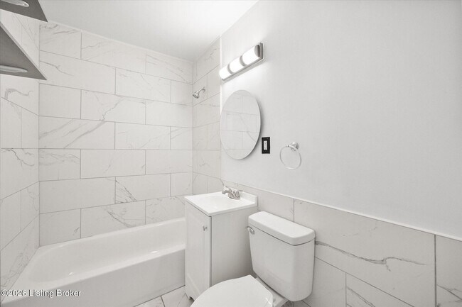 Building Photo - 223 N 37th St