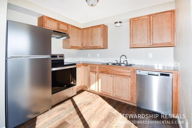 Building Photo - 1162 Grant Alley