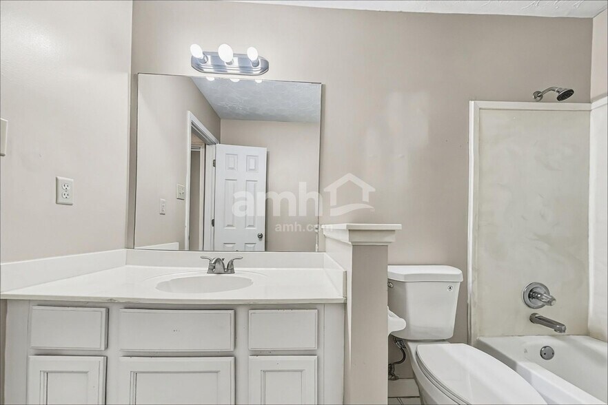 Building Photo - 1507 Cider House Ln