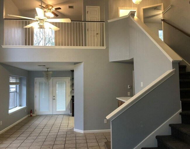Building Photo - 17253 Tobermory Dr