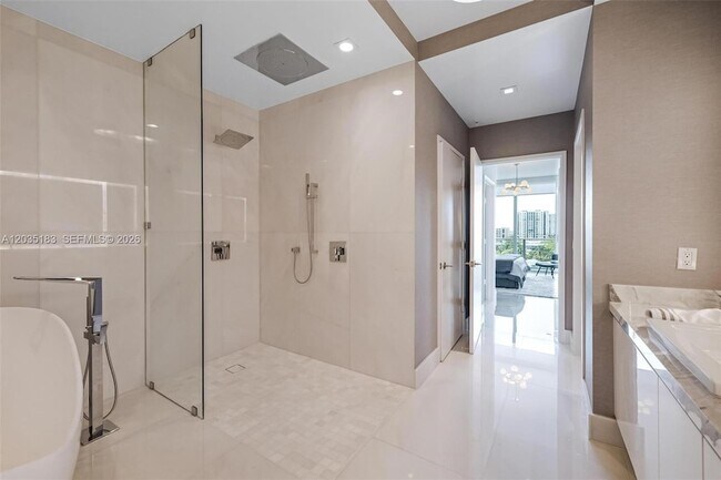 Building Photo - 330 Sunny Isles Blvd