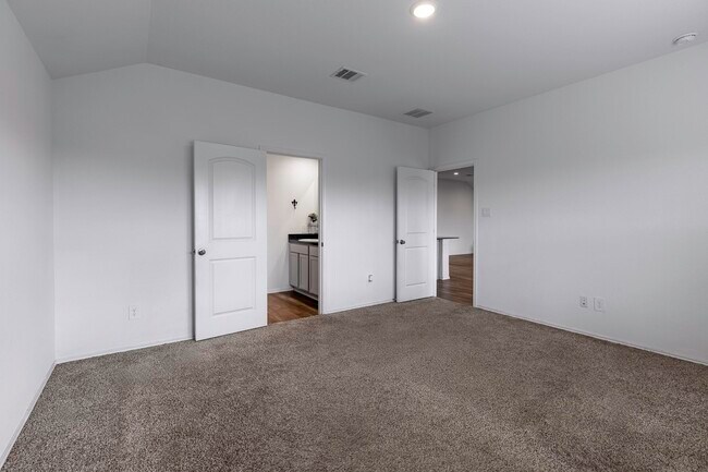 Building Photo - 40515 Crisp Beech St