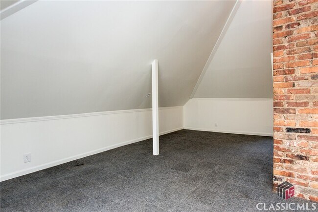 Building Photo - 267 Dubose Avenue