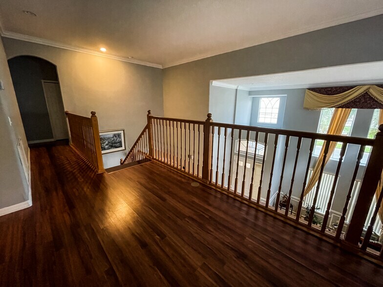 Building Photo - 1114 Darnaby Way