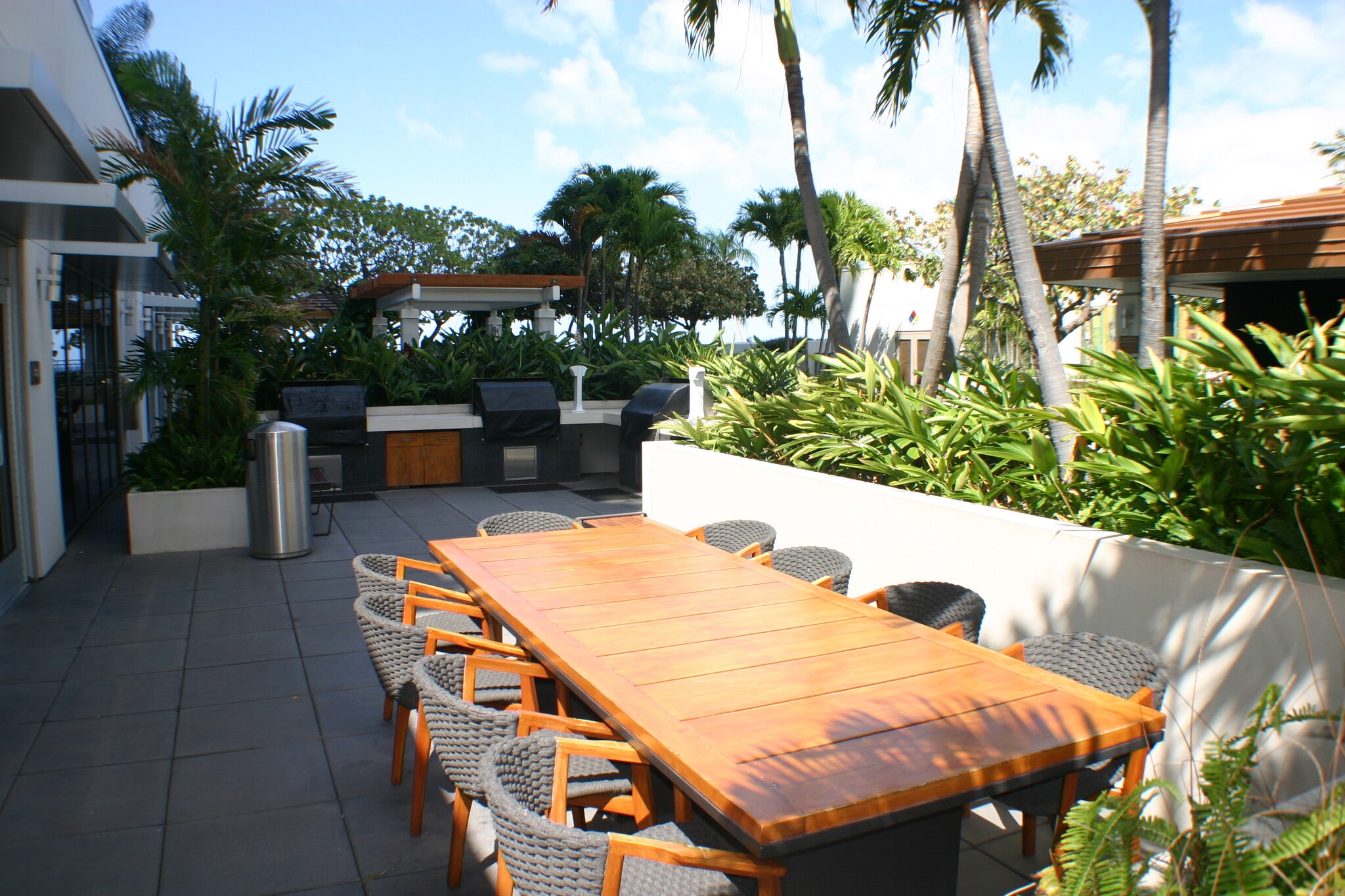 Building Photo - 600 Ala Moana Blvd