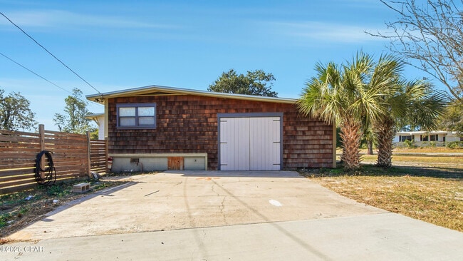 Building Photo - 1217 Buena Vista Blvd