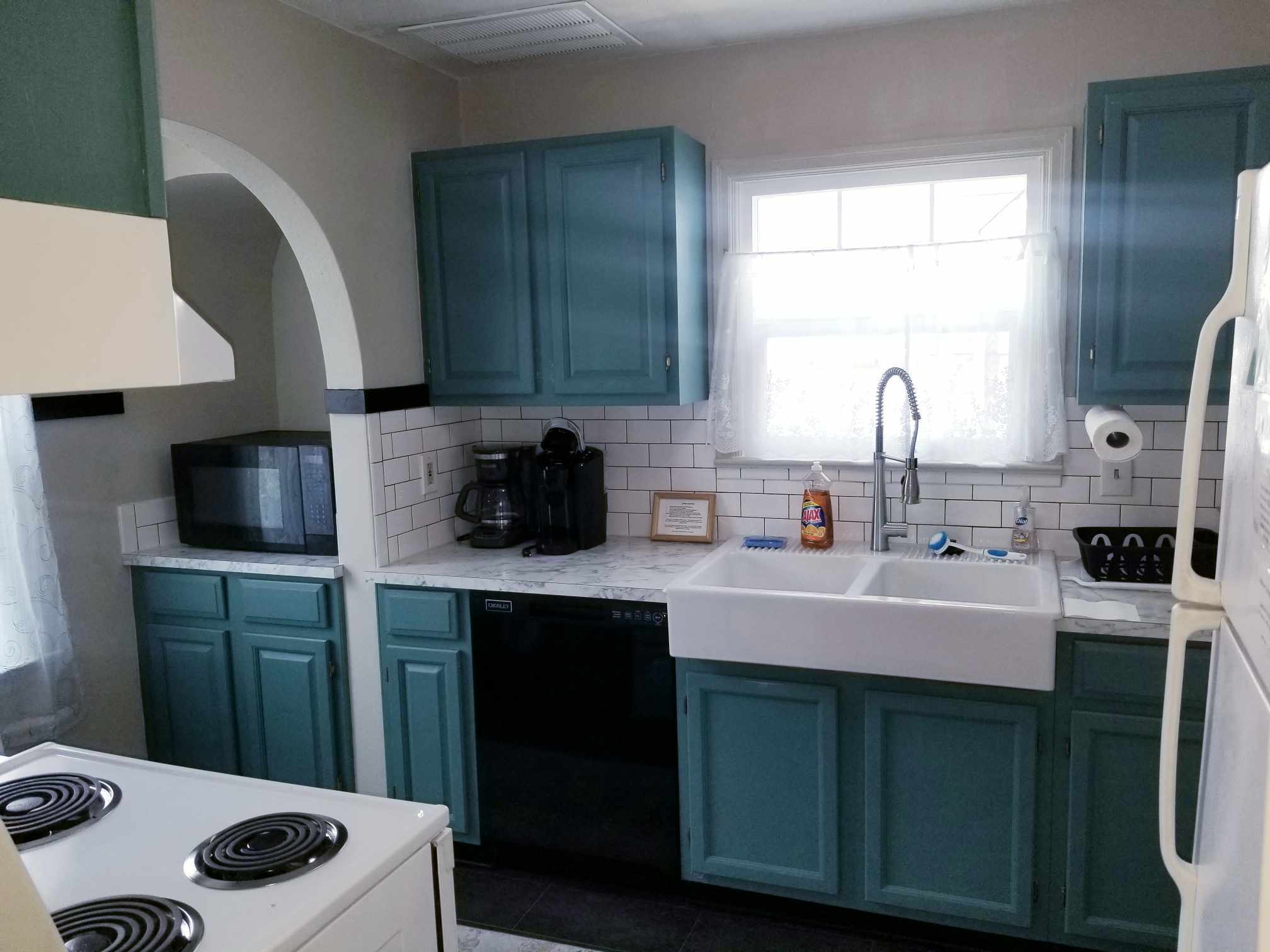 kitchen - 1730 18th St NE