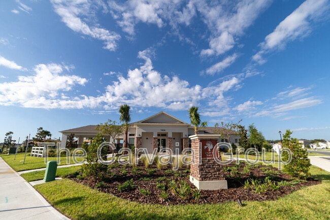 Building Photo - 1813 Walnut Crk Dr