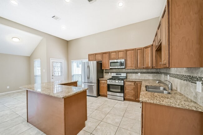 Building Photo - 12502 Miriam Ln