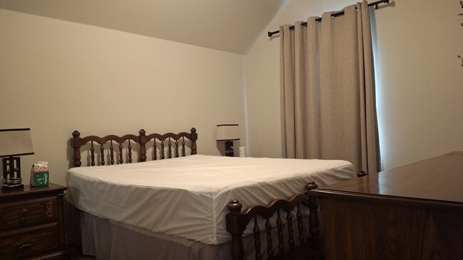 Building Photo - 4802 Warm Wassail Dr