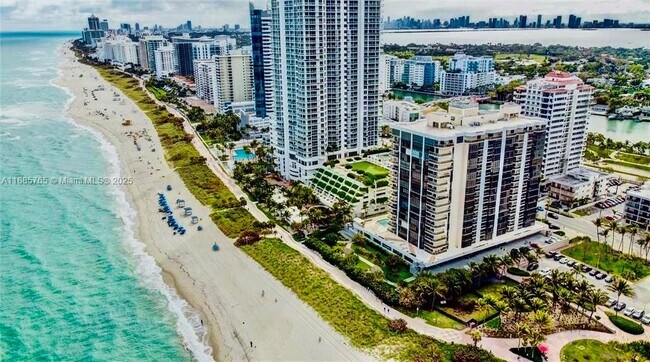 Building Photo - 6423 Collins Ave